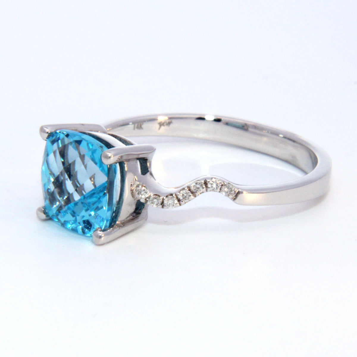 Cushion Topaz Fashion Ring