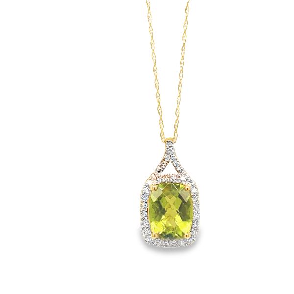 Retangular Cushion Peridot Attached Pendant