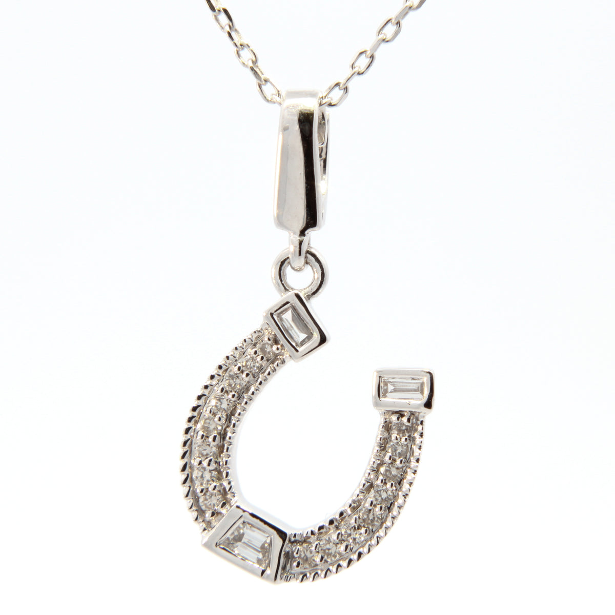 1/8 Cttw. Horse Shoe Pendant