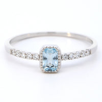 Aquamarine Minimalist Accented Ring in 14 Karat White Gold