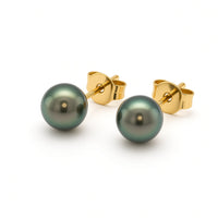 Pearl Earring