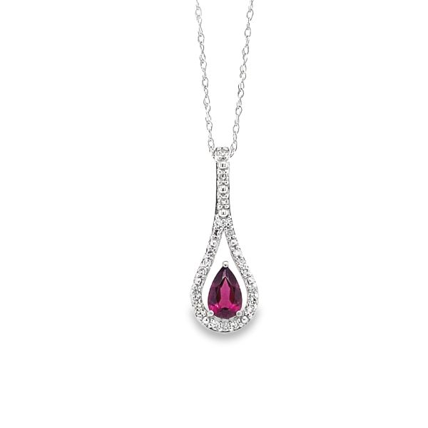 Garnet Vintage Inspired Pendant in 10 Karat White Gold