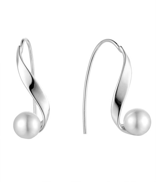 Pearl Earring