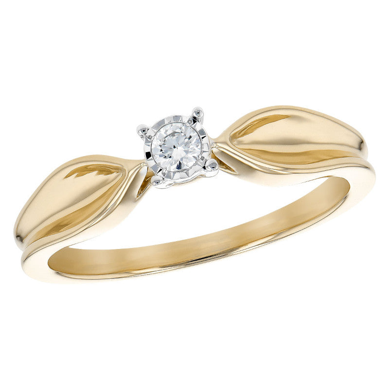 Minimalist Wave Wedding Set in 14 Karat Yellow Gold