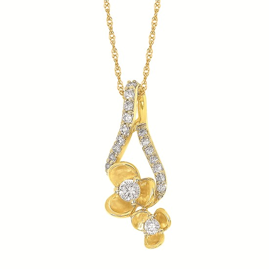 1/4 Cttw. Floral Pendant