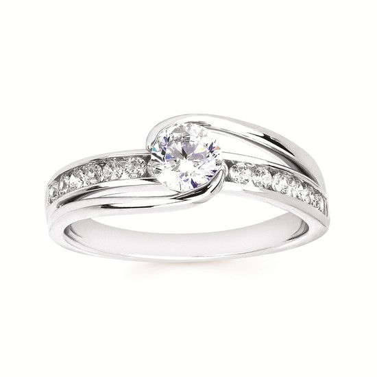 1.0cttw Classic Bypass Wedding Set in 14 Karat White Gold