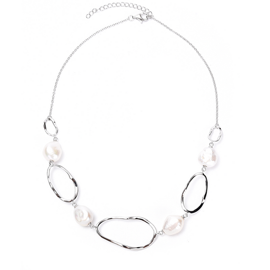 Pearls Strand Fashion