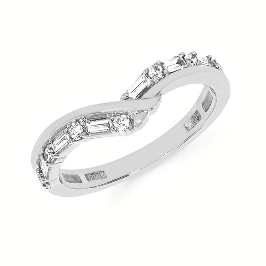 1/4cttw Love Wrap Wedding Band in 14 Karat White Gold