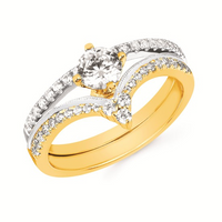 7/8cttw Modern Chevron Wedding Set in 14 Karat Yellow and White Gold