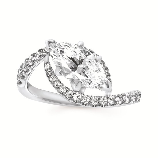 1-7/8cttw Modern Freeform Wedding Set in 14 Karat White Gold