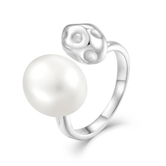 Pearl Freeform Ring