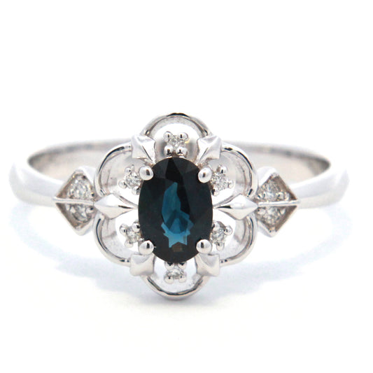 Oval Sapphire Fashion Ring