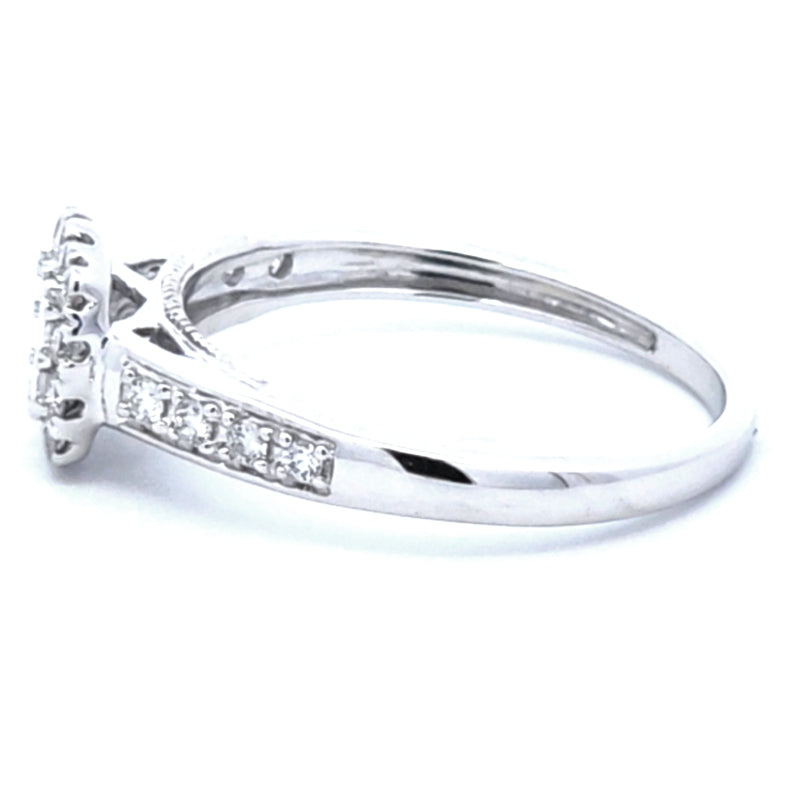 Princess Diamonds Halo Engagement Ring