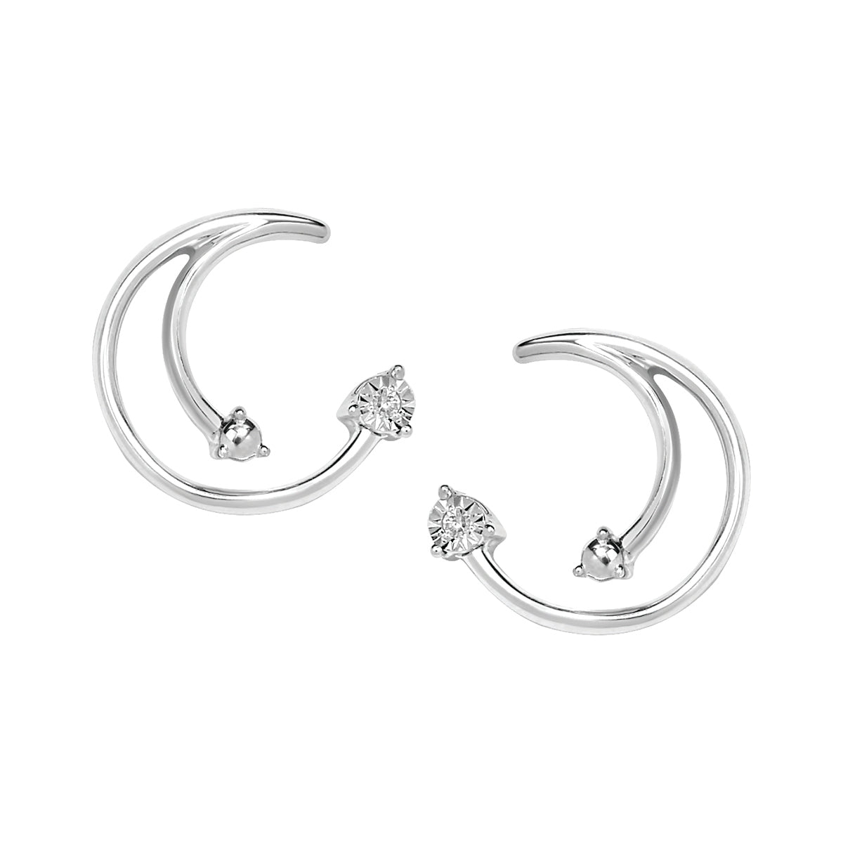 Round Diamonds Stud Earrings