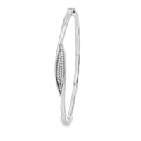 Round Brilliant Diamonds Bangle Bracelet