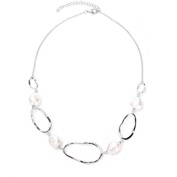 Pearls Strand Fashion