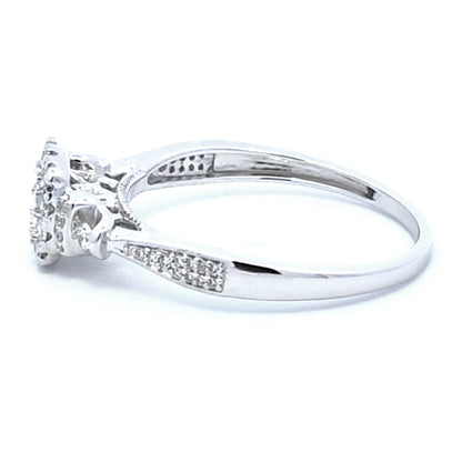 Princess Diamonds Halo Engagement Ring