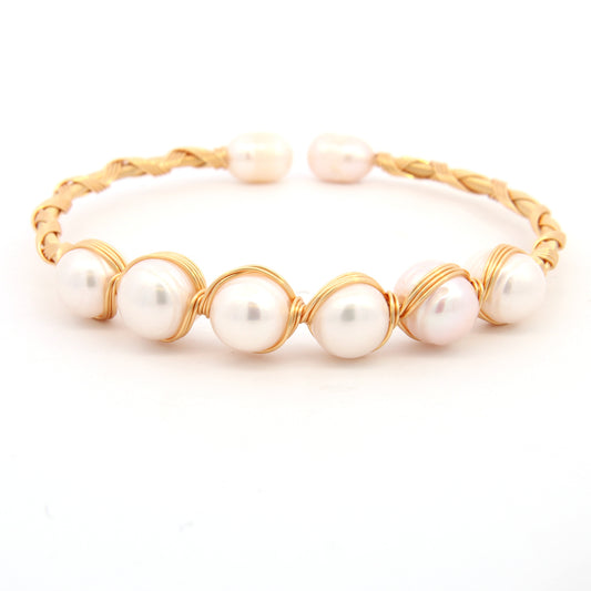 Pearls Wire Wrapped Bracelet
